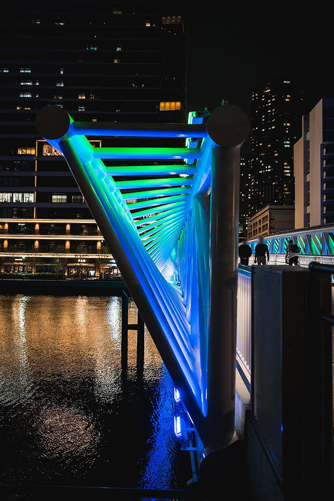 Hoshino Architects Inc. - Reimei Kobashi, Tokyo Pedestrian Bridge, Chuo City, Tokyo. Photo credit: ebi_times Hoshino Architects Inc. - Reimei Kobashi, Tokyo Pedestrian Bridge, Chuo City, Tokyo. Photo credit: ebi_times