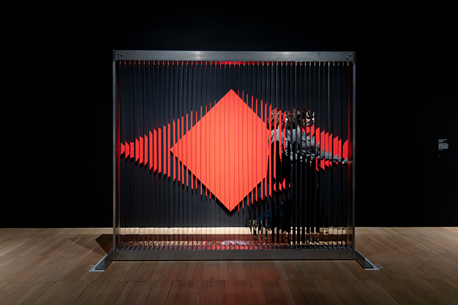 Julio Le Parc at Tate Modern. Photo (©) Tate Photography (Kathleen Arundell)