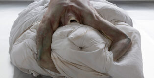 Berlinde de Bruyckere - "Knoop 2026" (detail), 2026, wax, textile, iron, polyutherane, dacron, epoxy. Photo: Mirjam Devriendt