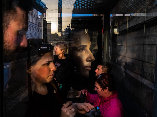 ©Luca Paccusse - Urban puzzle, Rome (Italy). 1st classified, Street Photography, Siena International Photo Awards 2026