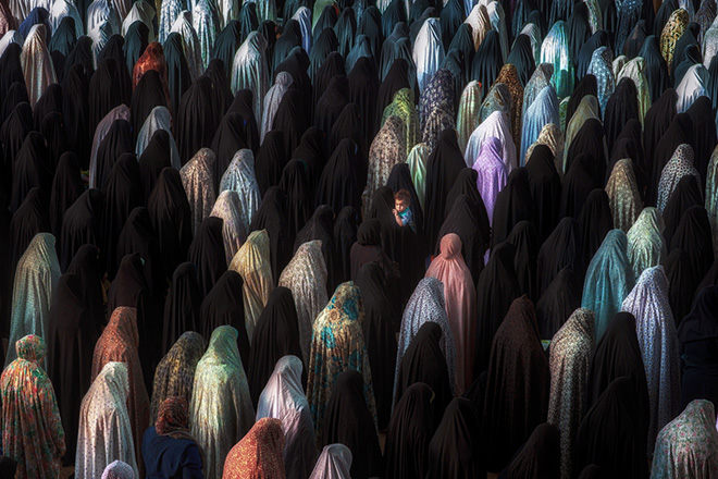 ©Amir Hossein Kamali - Mothers, Isfahan (Iran). 1st classified, Journeys and adventures, Siena International Photo Awards 2026