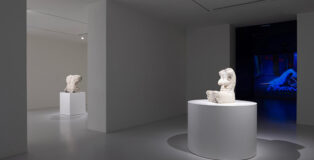 Nathalie Djurberg & Hans Berg - Song of the Sirens, 01.10. – 19.12.2026. Installation view Gió Marconi, Milan. Courtesy: the artist; Gió Marconi, Milan. Photo: Fabio Mantegna