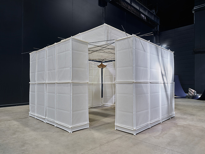 Luciano Fabro – “Abitare lo spazio”