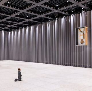 Maurizio Cattelan – “NIGHT”, Neue Nationalgalerie